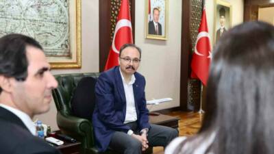 Siirt Valisi Kemal Kızılkaya, TEKNOFEST'te Türkiye 4.'sü olan Siirt Marifet