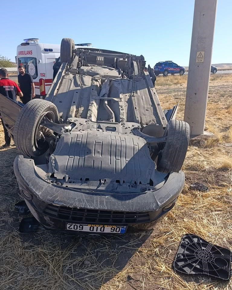 Siirt’in Kurtalan ilçesinde meydana gelen trafik kazasında 3 kişi yaralandı.