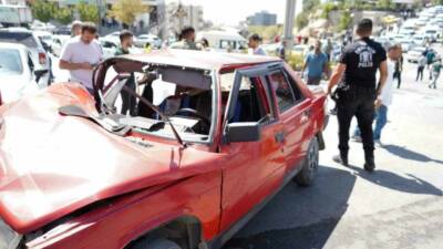 Şırnak'ta meydana gelen zincirleme kaza sonucunda 1'i çocuk olmak üzere