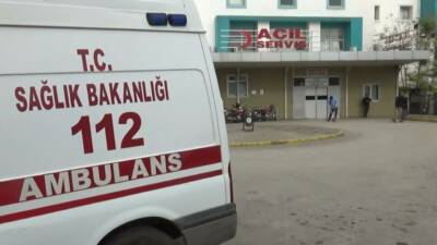 Gaziantep'te bir işçi, çatıyı temizlemek için çıktığı fabrikada yaklaşık 9