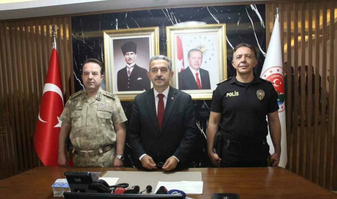 Şırnak Valisi Birol Ekici, ağustos ayı asayiş değerlendirme toplantısında kentte