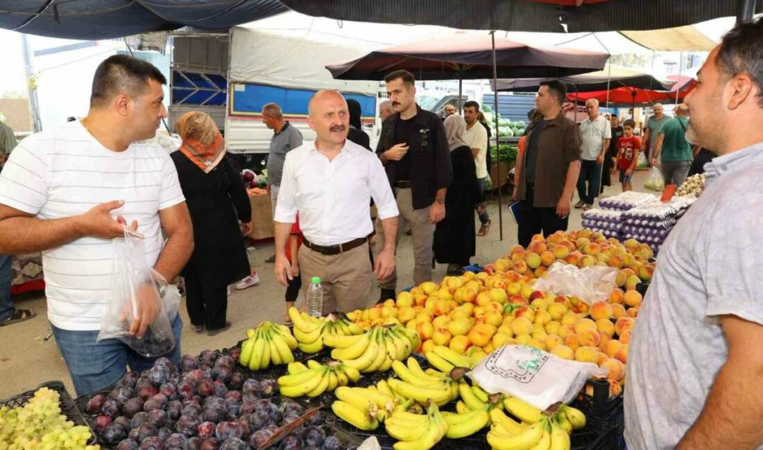 Vali Osman Varol semt pazarında vatandaşlarla buluştu Adıyaman Valisi Osman Varol, Turgut Reis Mahallesi'nde kurulan semt pazarını