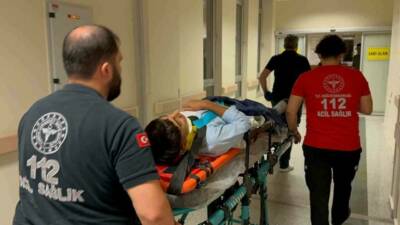 Adıyaman'da 14 yaşındaki çocuğun kullandığı motosikletin devrilmesi sonucu 2 kişi