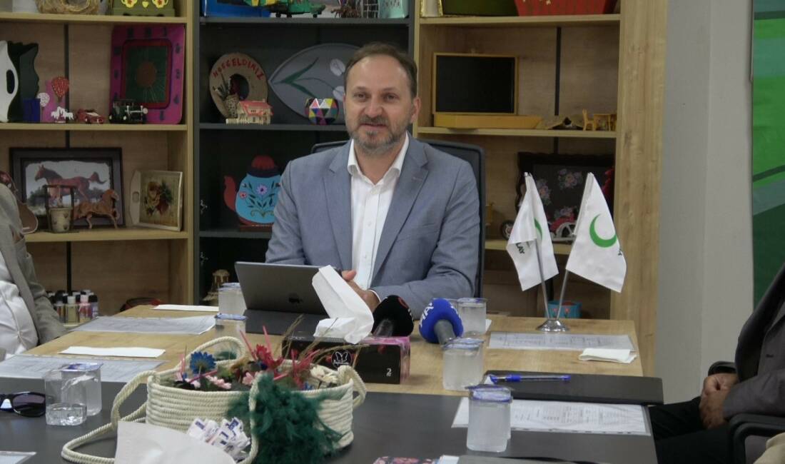 Yeşilay Genel Başkanı Doç. Dr. Mehmet Dinç, bağımlılıkla mücadelenin vatanın