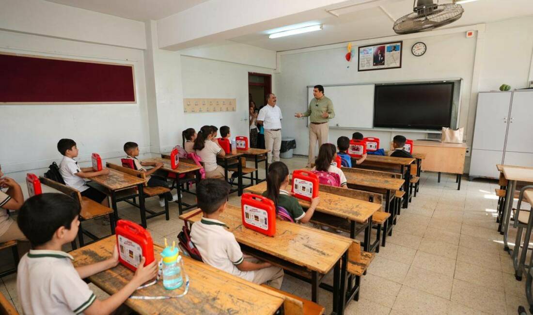 Şehitkamil Belediye Başkanı Umut Yılmaz, ilkokul ve ortaokul çağındaki dar