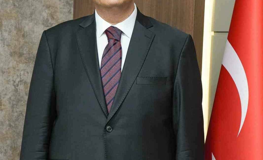 Yılmaz’dan öğrencilere ulaşım desteği Şehitkamil Belediye Başkanı Umut Yılmaz, 2025-2026 Eğitim-Öğretim yılında ihtiyaç sahibi