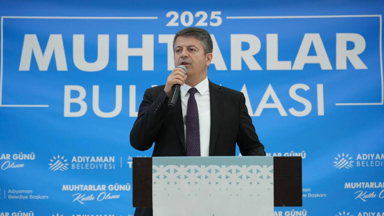 Adıyaman Belediye Başkanı Abdurrahman Tutdere, merkez mahalle ve köy muhtarlarıyla
