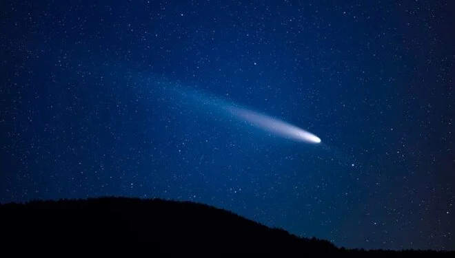 Harvard’lı astrofizikçi Avi Loeb’e göre gizemli yıldızlararası nesne 3I/ATLAS, Güneş’e