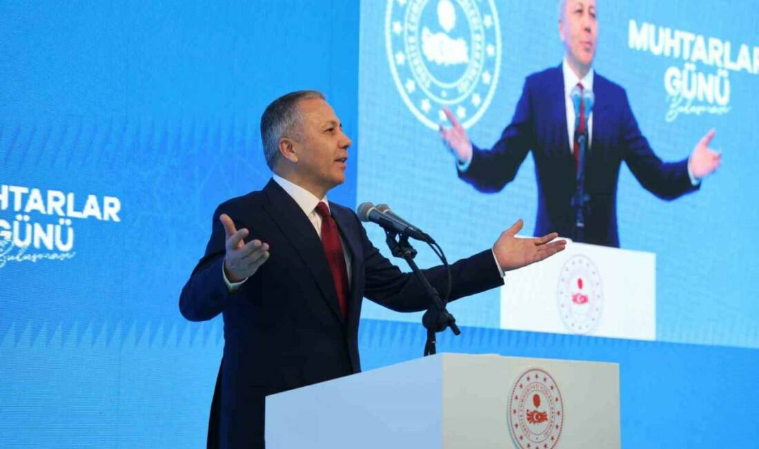 İçişleri Bakanı Ali Yerlikaya, Diyarbakır'da muhtarlarla bir araya gelerek "Bu
