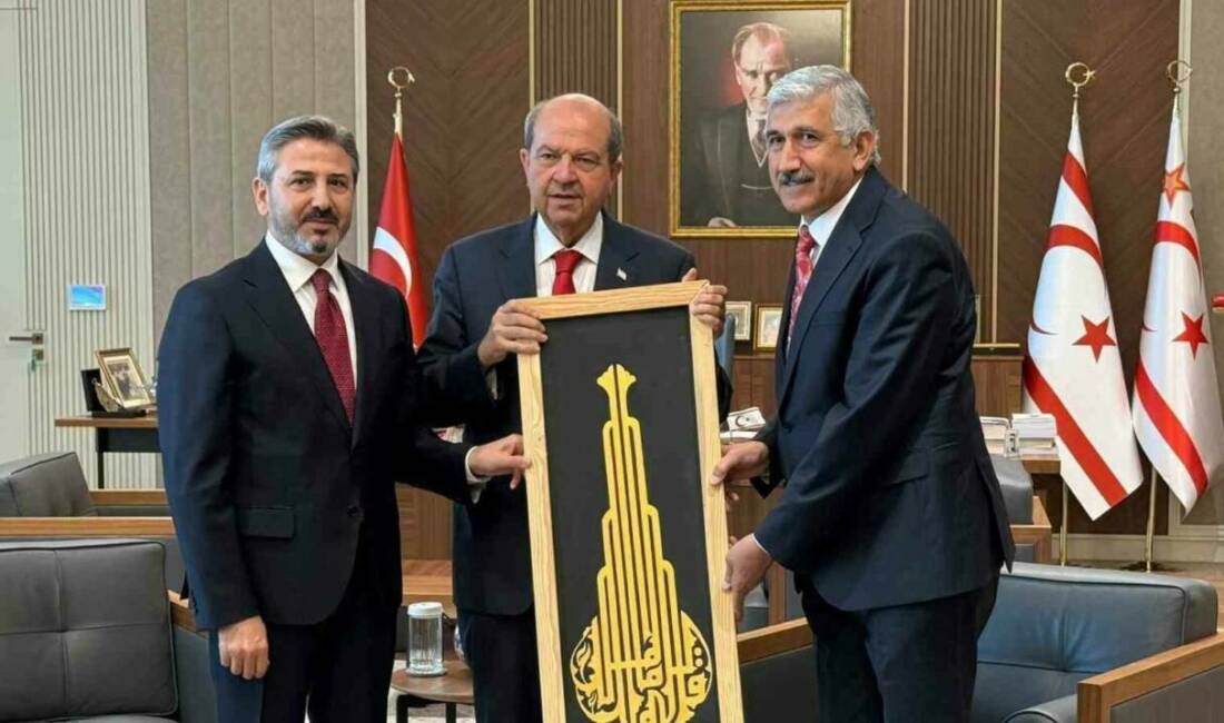 KKTC Cumhurbaşkanı Ersin Tatar, Kahta Belediye Başkanı M. Can Hallaç,