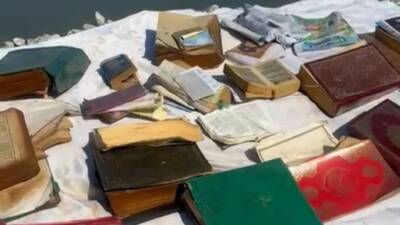 Batman Çayı kenarında çuvallar içerisinde birden fazla dini kitap bulundu