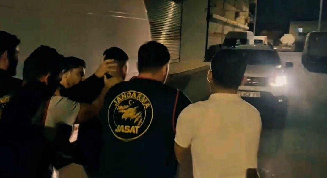 Batman'da 'kasten öldürme' suçundan aranan ve hakkında 13 yıl 9