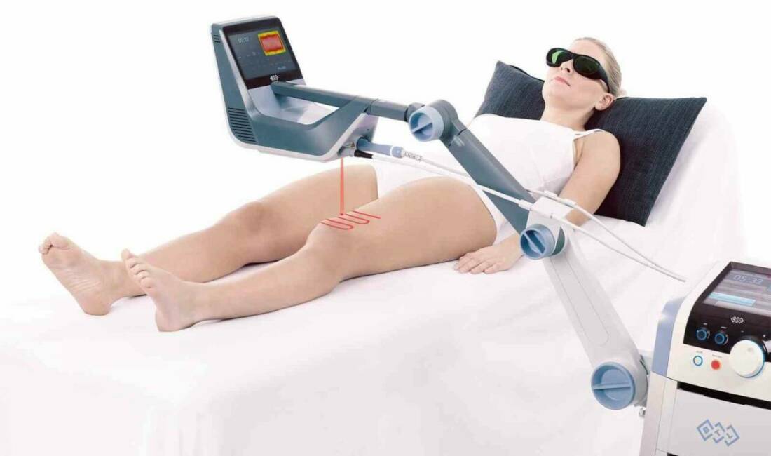 Bel ve boyun fıtıklarının tedavisinde yapay zeka dönemi Yapay zeka destekli robotik lazer cihazları, bel ve boyun fıtıklarının