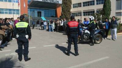 Kilis'te "Bir Kural Bir Ömür" projesi kapsamında, motosiklet kullanımında güvenlik