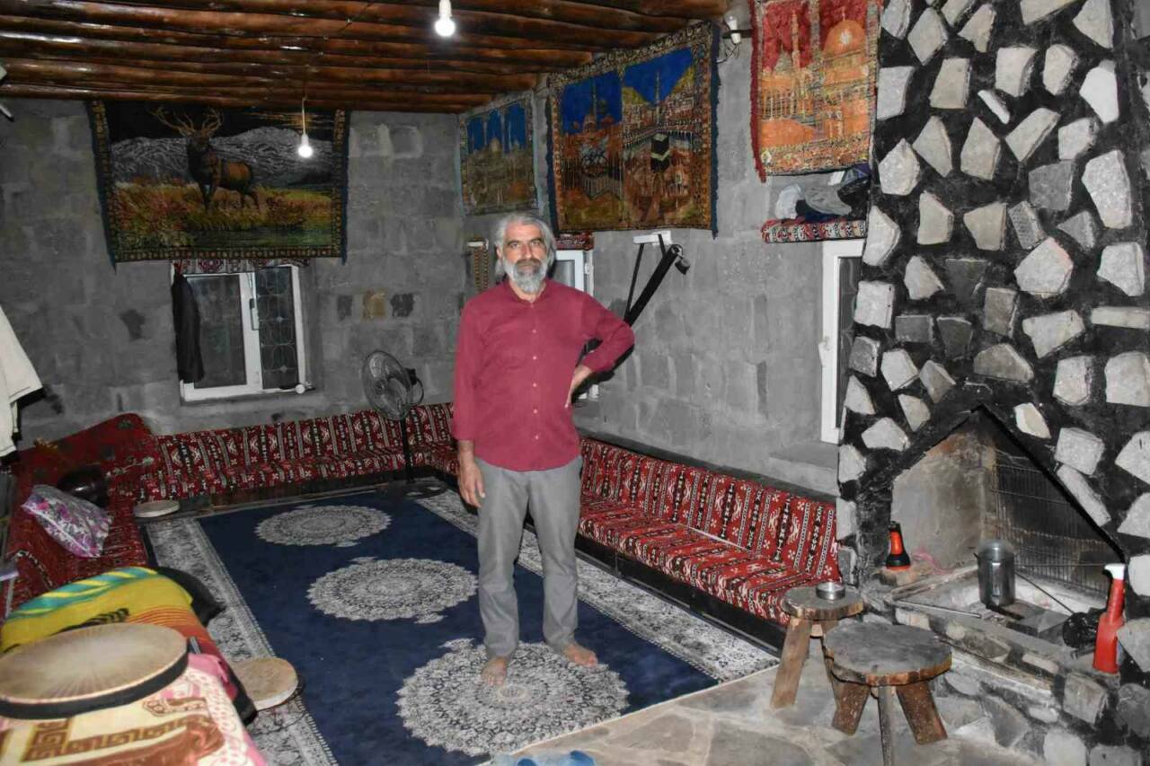 Şanlıurfa'nın Siverek ilçesinde hayırsever Remzi Asal tarafından yapılan tesiste, çaydan