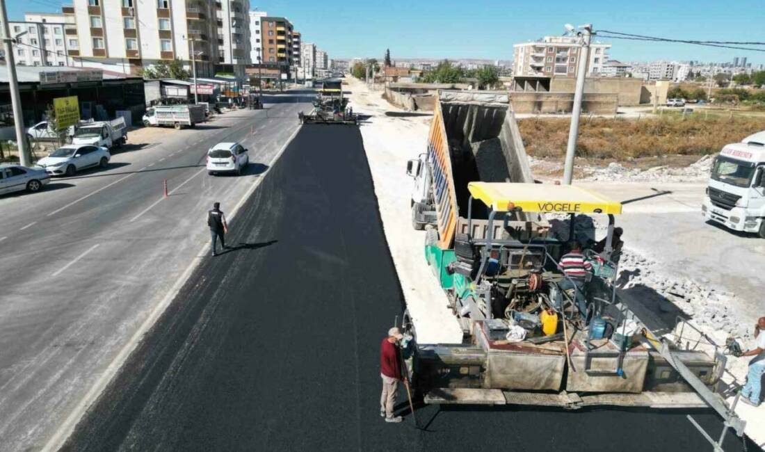 Büyükşehir Belediyesi’nden yol genişleteme çalışması Şanlıurfa Büyükşehir Belediyesi, Konuklu Mahallesi'nde bulunan şehir yolunu genişleterek daha