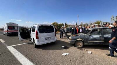 Suruç ilçesinde meydana gelen trafik kazasında, cenaze defni için giden