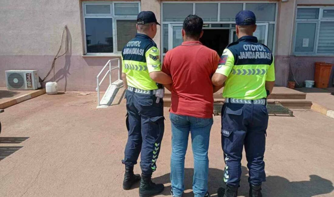 Gaziantep'te, 6 ayrı cinsel taciz suçundan aranan ve 11 yıl