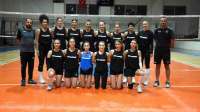 Diyarbakır Büyükşehir Belediyesi kadın voleybol takımı, Ankara deplasmanında İlbank Spor