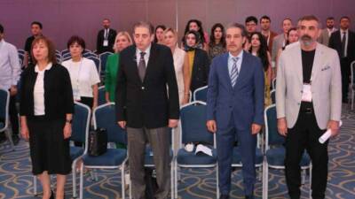 Diyarbakır'da düzenlenen 10'uncu Dermatolojik Cerrahi Kozmetoloji ve 1'inci Doğu Dermatoloji