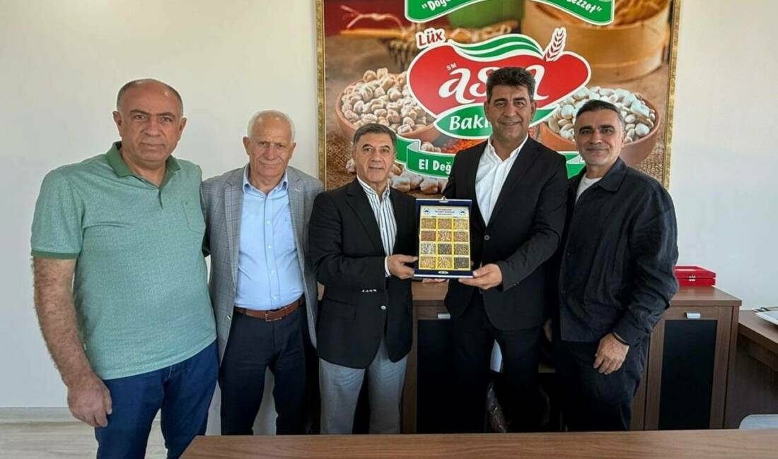 Diyarbakır Ticaret Borsası Başkanı Engin Yeşil ve beraberindeki yönetim kurulu