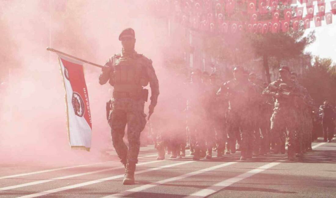 Diyarbakır’da cumhuriyet kutlaması Diyarbakır’da 29 Ekim Cumhuriyet Bayramı çeşitli etkinlikler kutlandı.