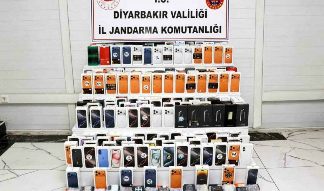 Diyarbakır’da gerçekleştirilen kaçakçılık operasyonlarında 29 şüpheli hakkında yasal işlem yapıldı.
