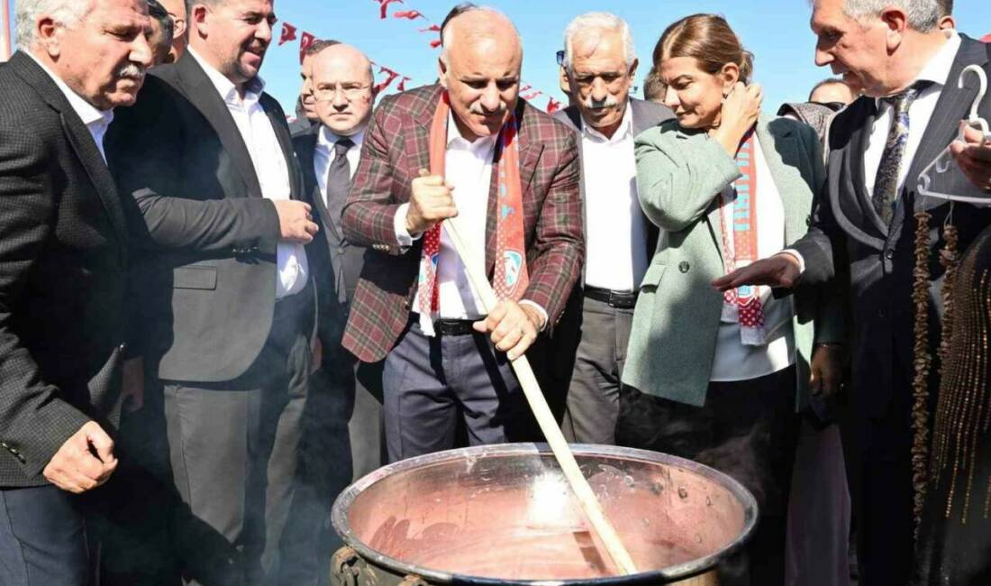 Diyarbakır’ın Çüngüş ilçesinde "Kral Yolu Yürüyüşü, Bağ Bozumu ve Nar