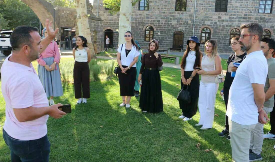 Diyarbakır İl Milli Eğitim Müdürlüğü tarafından düzenlenen müze eğitimi programı