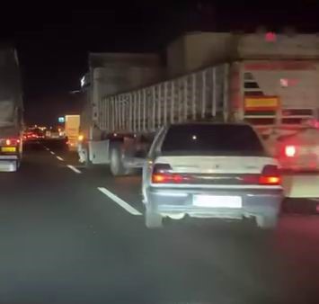 Diyarbakır'da otomobil ile tırın karıştığı kaza sonucunda bir kişi yaralandı.