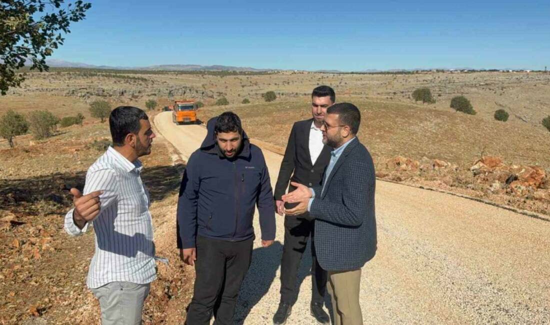 Eğil’de ulaşım konforlu hale getirildi Eğil Belediyesi, Diyarbakır'ın Eğil ilçesinde 2700 metrelik sathi kaplama asfalt