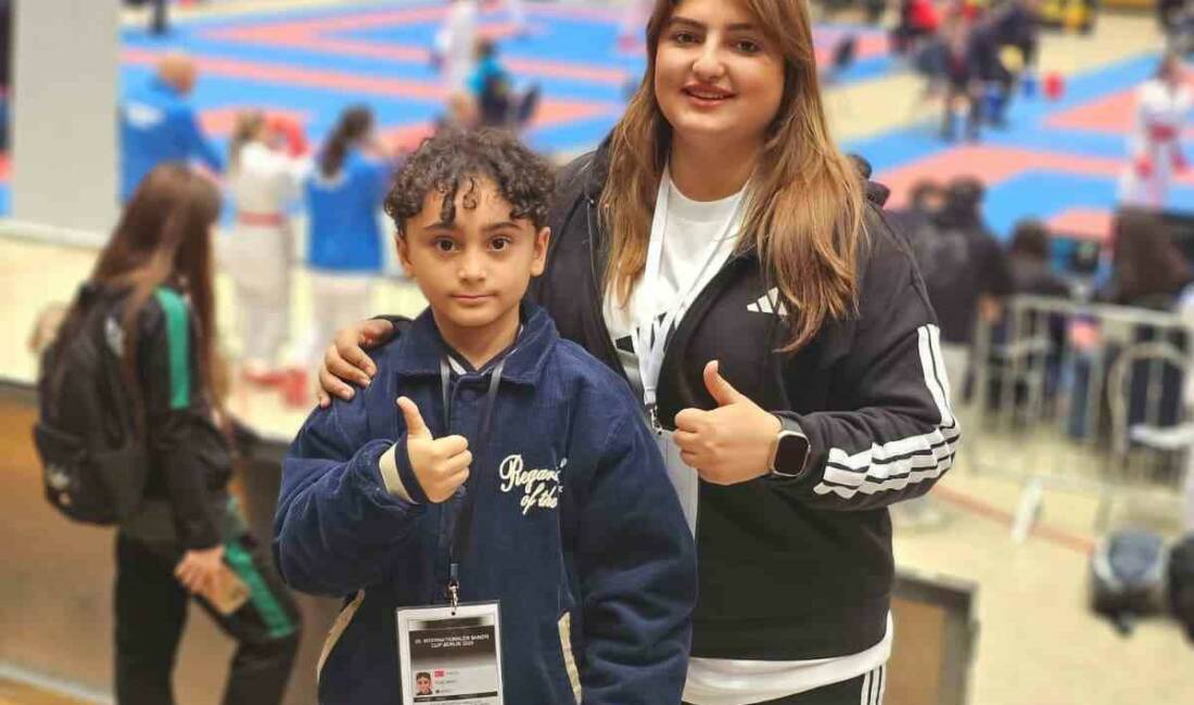 Erdem Koleji’nden uluslararası gurur Almanya'da düzenlenen Uluslararası Banzai Karate Turnuvası'nda 25 kilo Erkekler Kategorisi'nde