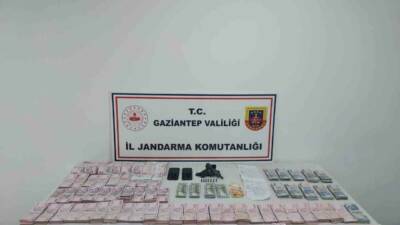 Gaziantep'te jandarma ekipleri tarafından gerçekleştirilen operasyonda 34 bin 300 litre