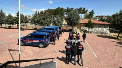 Gaziantep'te arazi anlaşmazlığı sebebiyle meydana gelen olayda 2 kardeş ve