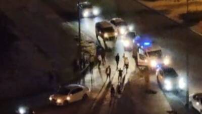 Gaziantep'te 20 yaşındaki bir genç, bıçaklı saldırıya uğrayarak ağır yaralandı