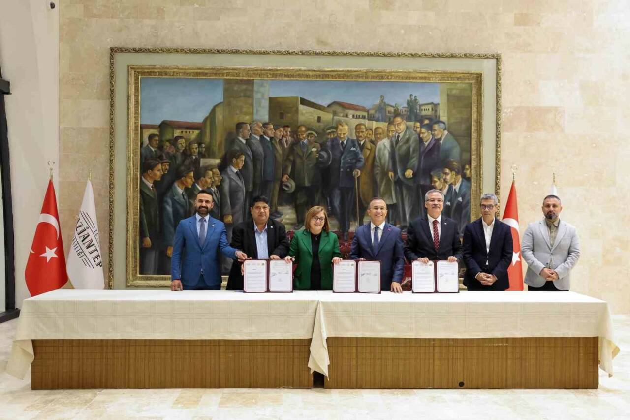 Gaziantep Büyükşehir Belediyesi öncülüğünde çölyak hastası öğrenciler için Türkiye’de bir