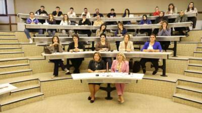 HKÜ ile GİKAD iş birliğiyle düzenlenen "Eğiticinin Eğitimi" programı, kadın