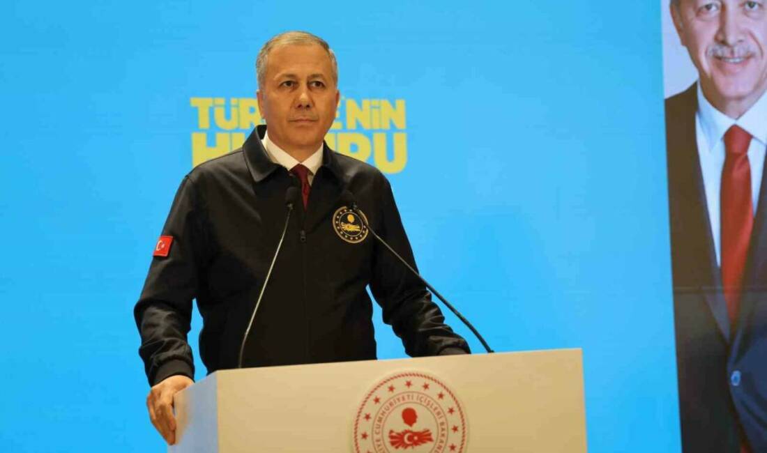 İçişleri Bakanı Ali Yerlikaya, "Türkiye’nin Huzuru Diyarbakır" toplantısında terörsüz Türkiye'nin