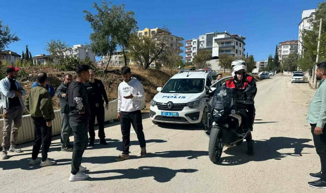 Adıyaman'ın Altınşehir Mahallesi'nde iki grup arasında çıkan bıçaklı kavgada Enes