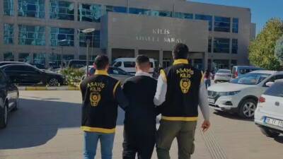 Kilis'te dört hırsızlık olayının failleri, polis ekipleri tarafından yakalandı. İl