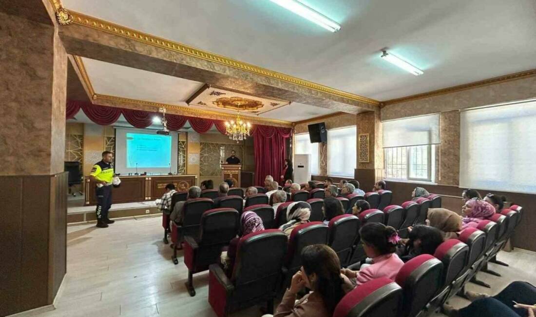 Kilis'te, servis araçlarında güvenliği artırmak amacıyla Kilis Mesleki ve Teknik