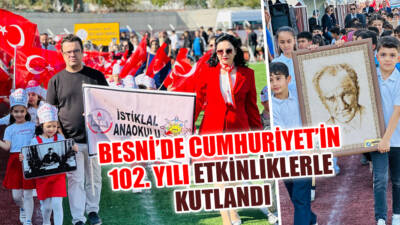 Cumhuriyet'in 102. yılı kutlamaları, Besni’de Atatürk Anıtı’na çelenk sunumu ve