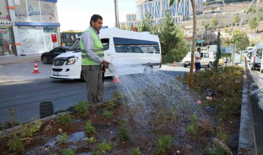 Mardin Büyükşehir Belediyesi Artuklu’da alt ve üst yapı çalışmalarını sürdürüyor Mardin Büyükşehir Belediyesi, kent genelinde başlattığı altyapı ve üstyapı yatırımlarını