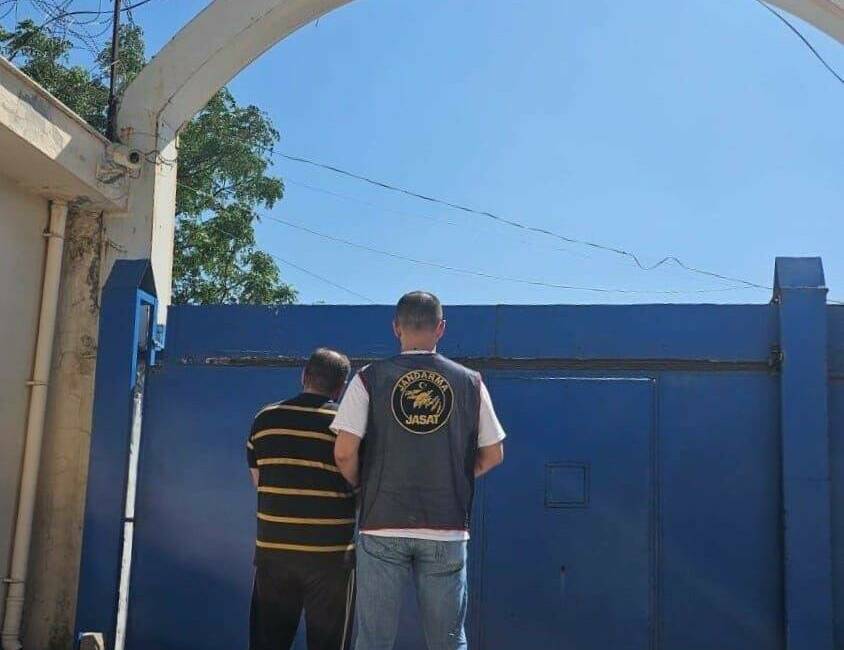 Mardin'in Kızıltepe ilçesinde, uyuşturucu ticareti suçundan aranan 3 kişi, Jandarma