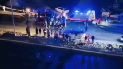 Mardin'in Kızıltepe ilçesinde akşam saatlerinde meydana gelen trafik kazasında, otomobilin