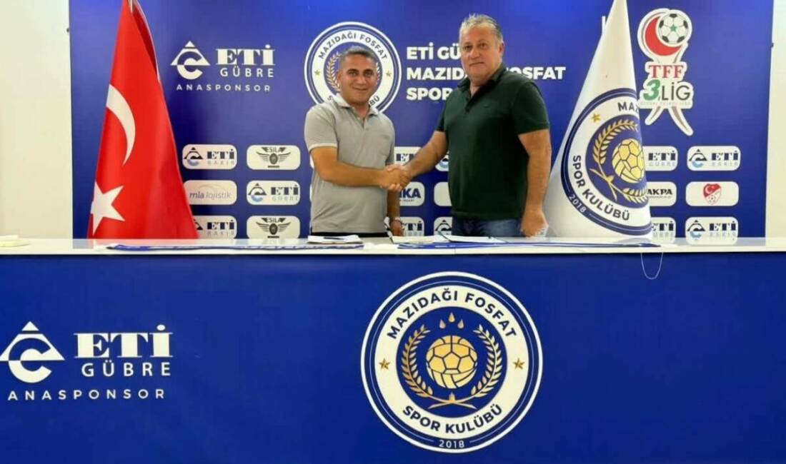 Mazıdağı Fosfatspor’da teknik direktör Mesut Toros dönemi başladı Fosfatspor, teknik direktör Baki Çağdaş Uzun ile yollarını ayırarak yeni