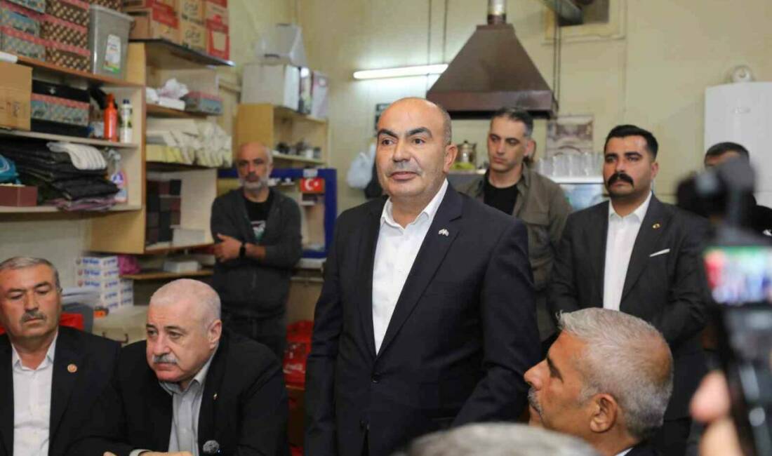 MHP Gaziantep İl Başkanlığı “Hayırlı Günler Komşum” programına başladı MHP Gaziantep İl Başkanlığı, "Hayırlı Günler Komşum" programı kapsamında vatandaşlarla