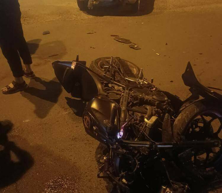 Diyarbakır'ın Silvan ilçesinde otomobil ile motosikletin çarpışması sonucu 1 kişi