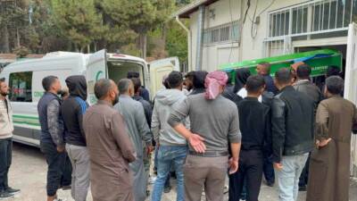 Gaziantep'te parka gitmeye çalışan 9 yaşındaki Ahmet İsmail, otomobilin çarpması