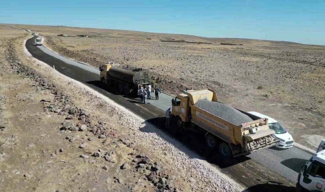 Şanlıurfa Büyükşehir Belediyesi, Siverek ilçesinde toplam 9 kilometrelik sathi asfalt
